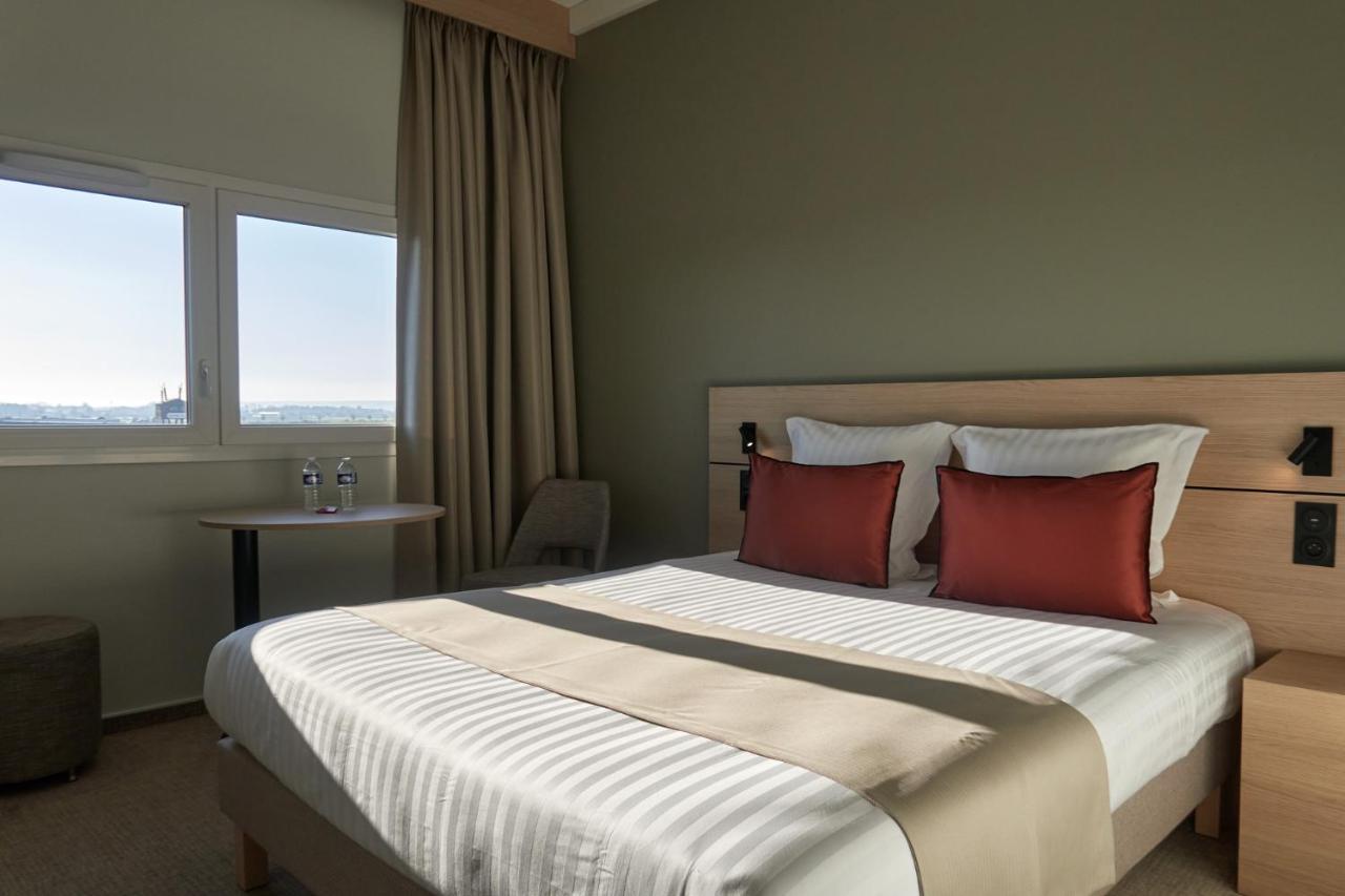 Hotel Akena Troyes - La Chapelle St-Luc Les Noes-pres-Troyes 外观 照片
