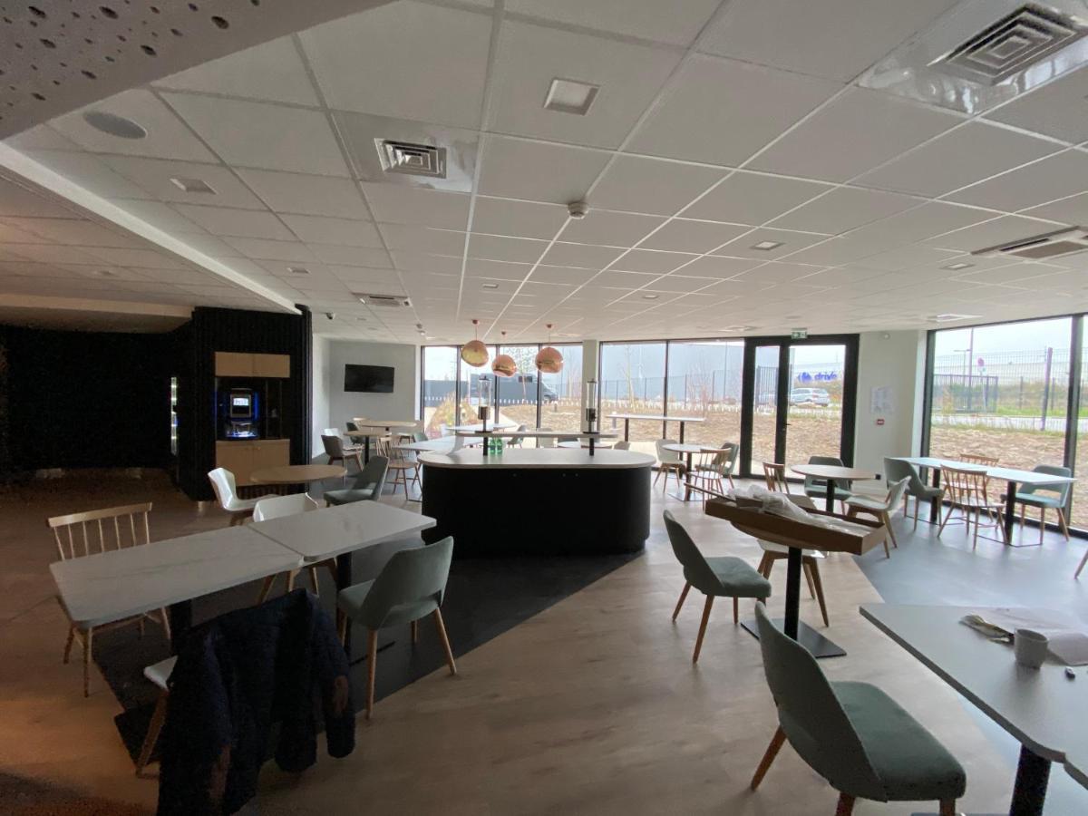 Hotel Akena Troyes - La Chapelle St-Luc Les Noes-pres-Troyes 外观 照片