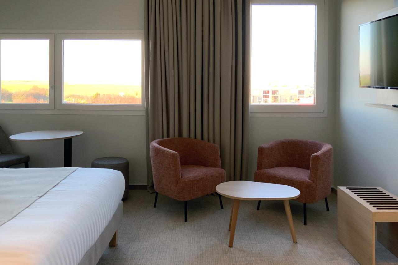 Hotel Akena Troyes - La Chapelle St-Luc Les Noes-pres-Troyes 外观 照片